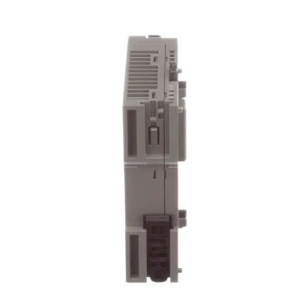 IDEC FC6A-L06A1 комбінований модуль розширення до ПЛК, 4 Входи, 2 Виходи (4-20 mA, 0-10 VDC, 0-20 mA, -10 до 10 VDC)